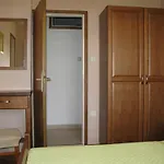 Apartment 2 Bedroom Awesome In Rab