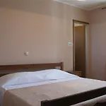 Apartment 2 Bedroom Awesome In Rab *