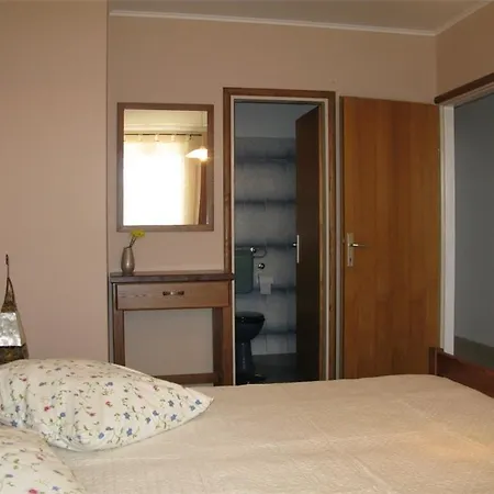 2 Bedroom In Rab