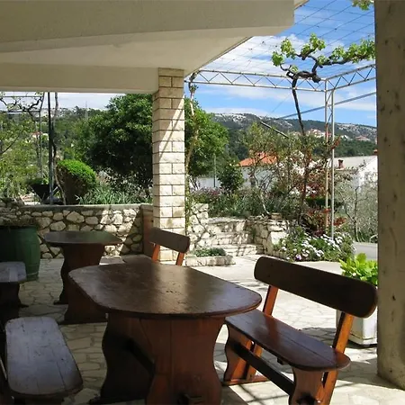 2 Bedroom In Rab Apartment