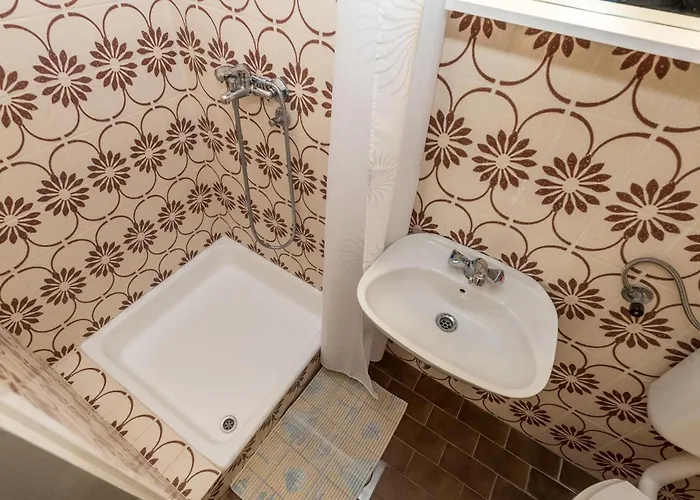 公寓 2 Bedroom Awesome In Rab