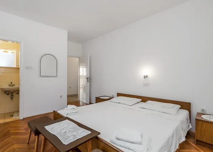 2 Bedroom Awesome In Rab 公寓