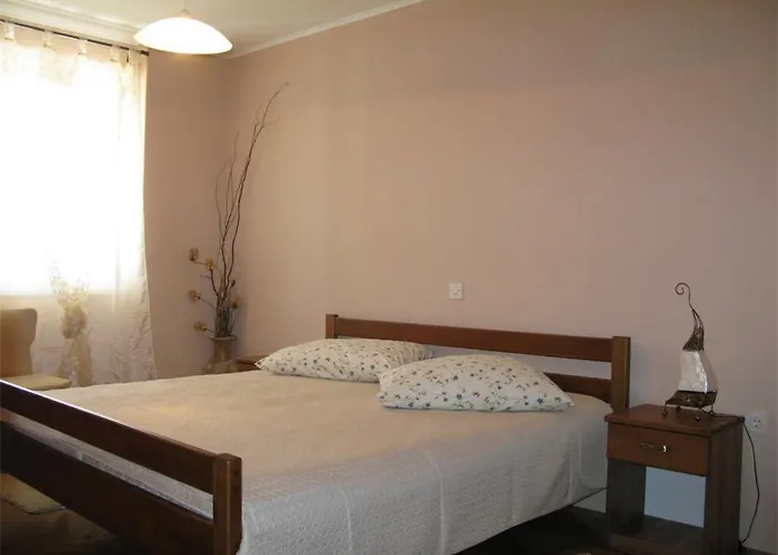 2 Bedroom Awesome In Rab 公寓 *
